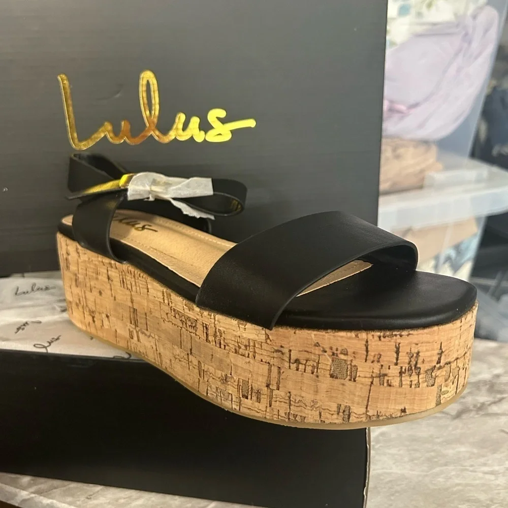 NIB Lulus Grecia Black Cork Wedge Sandals